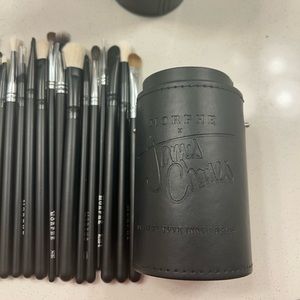 James Charles × Morphe brush set